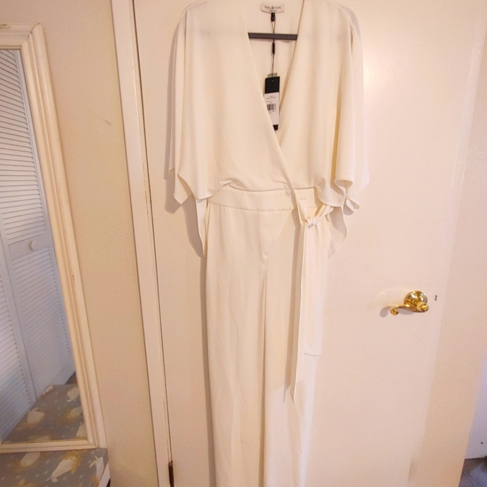 Halston Size 0 - New Kimono Wrap Jumpsuit